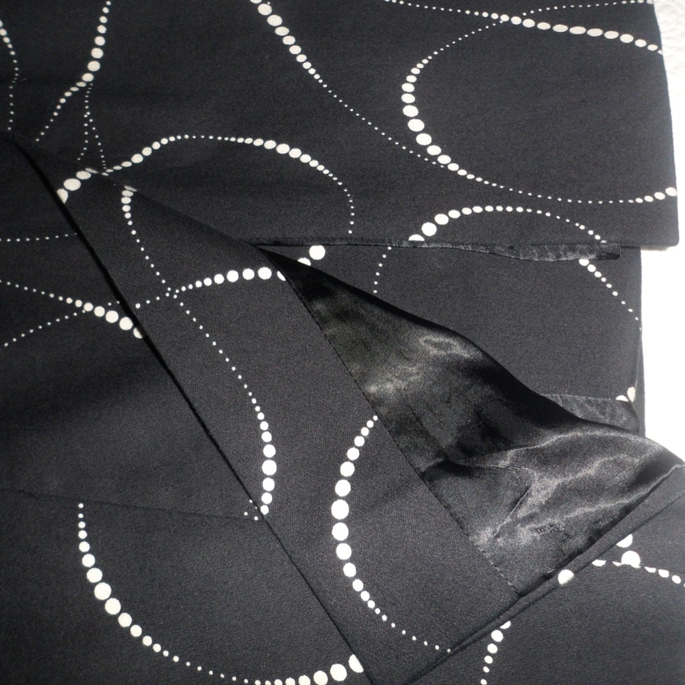 Longer length, smart coat from 'Red Herring' - Picture 9 of 11